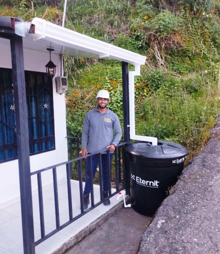 Sistema de canales y bajantes